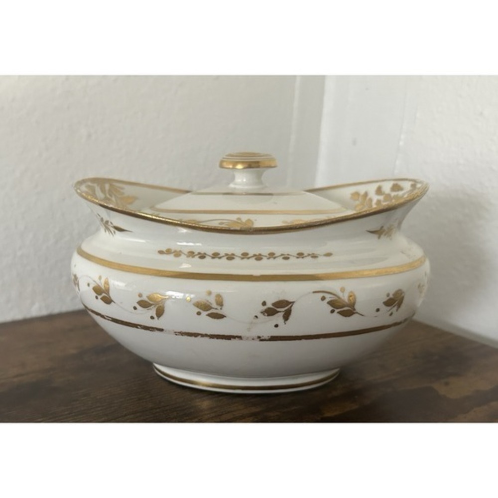 Royal Crown Derby Porcelain Sugar Bowl W/Lid White Gold Hand Painted